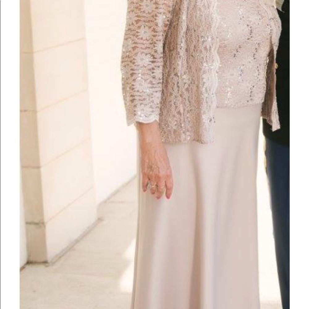 Alex Evening Sequin Lace & Satin Gown w/Jacket. Mother of the bride or groom. 😍